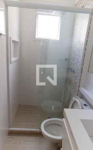 Apartamento à venda com 64m², 2 quartos e 1 vagaBanheiro da Suíte 2