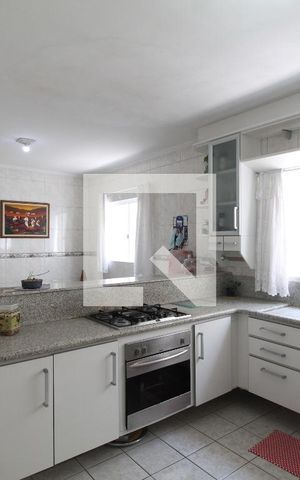 Casa para alugar com 163m², 3 quartos e 4 vagasCozinha