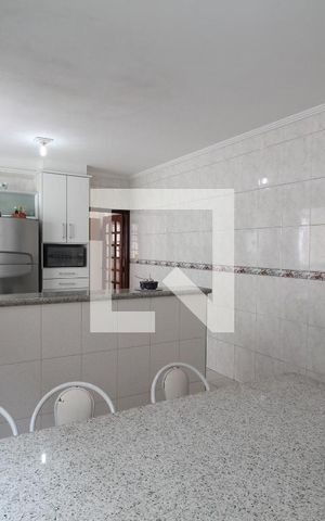 Casa para alugar com 163m², 3 quartos e 4 vagasCozinha