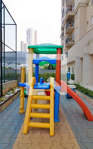 Apartamento à venda com 59m², 2 quartos e 1 vaga Apartamento à venda com 59m², 2 quartos e 1 vagaÁrea Comum - Playground