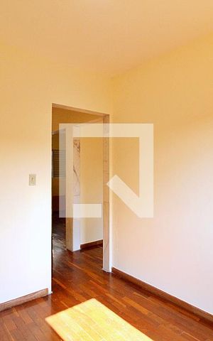 Casa à venda com 123m², 3 quartos e 2 vagasQuarto 2