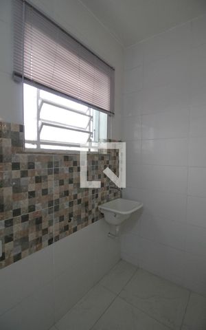 Casa à venda com 146m², 3 quartos e 1 vagaÁrea de Serviço
