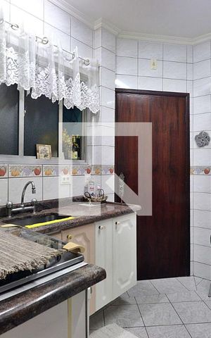 Apartamento à venda com 73m², 2 quartos e 1 vagaCozinha