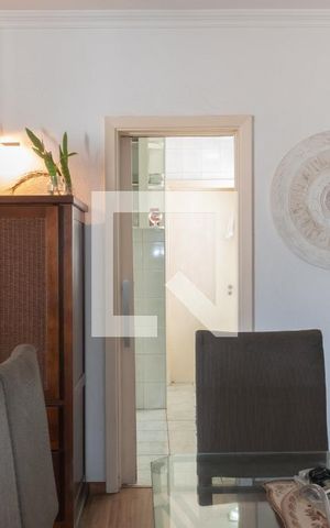 Apartamento à venda com 101m², 3 quartos e 1 vaga Apartamento à venda com 101m², 3 quartos e 1 vagaSala