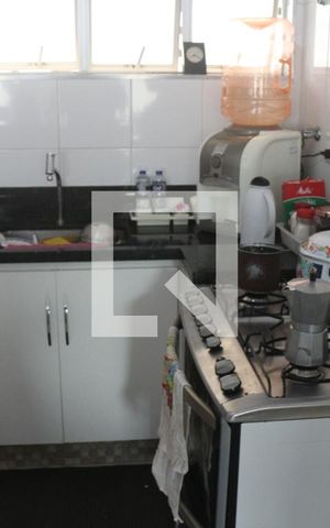 Apartamento para alugar com 135m², 2 quartos e 1 vagaCozinha