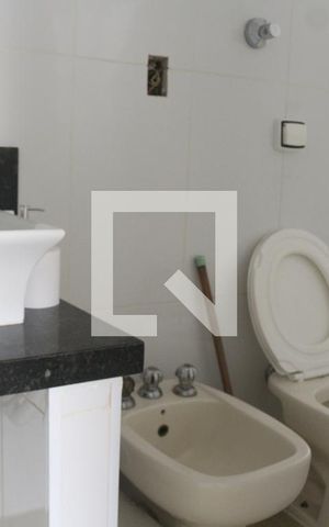 Apartamento para alugar com 135m², 2 quartos e 1 vagaBanheiro da Suíte 1
