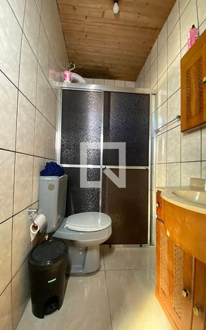 Casa à venda com 150000m², 4 quartos e 2 vagasBanheiro 3