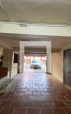 Casa à venda com 150000m², 4 quartos e 2 vagasGaragem