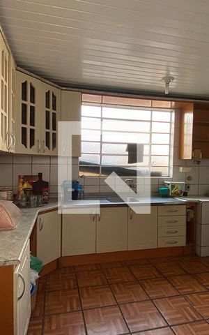 Casa à venda com 150000m², 4 quartos e 2 vagasCozinha 2