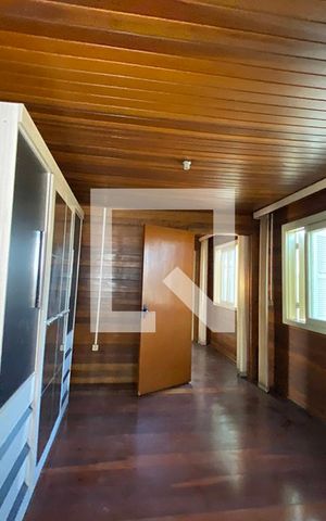 Casa à venda com 150000m², 4 quartos e 2 vagasQuarto 1