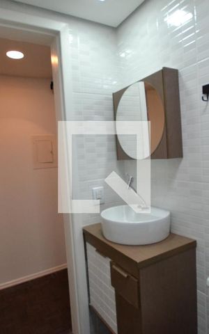 Apartamento para alugar com 36m², 1 quarto e sem vagaBanheiro