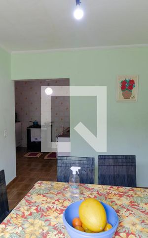 Casa de condomínio à venda com 285m², 4 quartos e 5 vagas Casa de condomínio à venda com 285m², 4 quartos e 5 vagasSala de Jantar