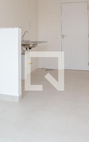 Apartamento à venda com 28m², 1 quarto e sem vaga Apartamento à venda com 28m², 1 quarto e sem vagaSala