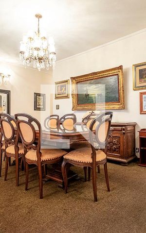 Apartamento à venda com 234m², 3 quartos e 1 vaga Apartamento à venda com 234m², 3 quartos e 1 vagaSala