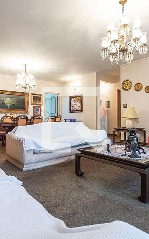 Apartamento à venda com 234m², 3 quartos e 1 vaga Apartamento à venda com 234m², 3 quartos e 1 vagaSala
