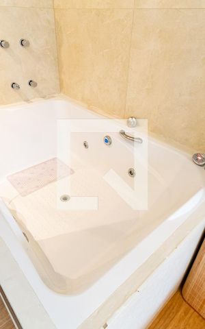 Apartamento à venda com 154m², 2 quartos e 1 vagaBanheiro da Suíte 1