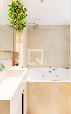 Apartamento à venda com 154m², 2 quartos e 1 vagaBanheiro da Suíte 1