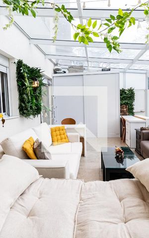 Apartamento à venda com 154m², 2 quartos e 1 vagaVaranda