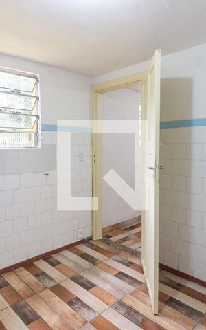Casa para alugar com 45m², 1 quarto e sem vagaBanheiro
