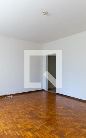 Casa à venda com 120m², 3 quartos e 1 vaga Casa à venda com 120m², 3 quartos e 1 vagaSala
