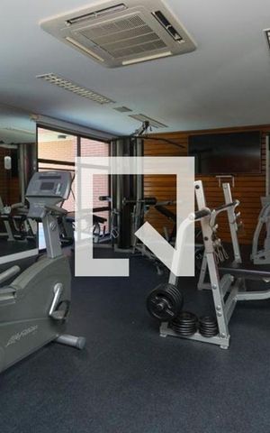 Apartamento à venda com 374m², 4 quartos e 6 vagas Apartamento à venda com 374m², 4 quartos e 6 vagasÁrea comum - Academia