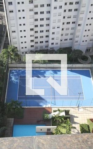 Apartamento à venda com 374m², 4 quartos e 6 vagas Apartamento à venda com 374m², 4 quartos e 6 vagasÁrea comum - Quadra