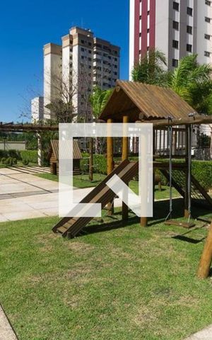 Apartamento à venda com 374m², 4 quartos e 6 vagas Apartamento à venda com 374m², 4 quartos e 6 vagasÁrea Comum - Playground