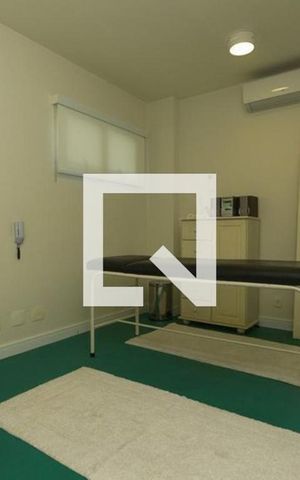 Apartamento à venda com 374m², 4 quartos e 6 vagas Apartamento à venda com 374m², 4 quartos e 6 vagasÁrea comum - SPA