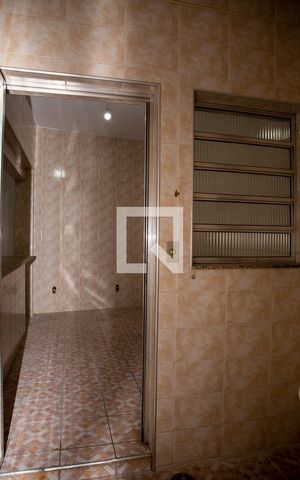 Casa à venda com 180m², 6 quartos e 2 vagasÁrea de Serviço Casa 2