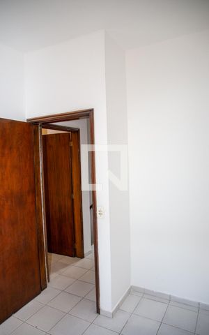 Casa à venda com 180m², 6 quartos e 2 vagasQuarto 3