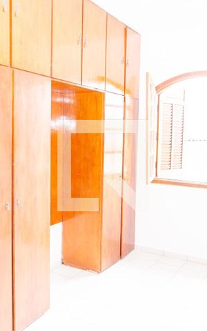 Casa à venda com 180m², 6 quartos e 2 vagasQuarto 1