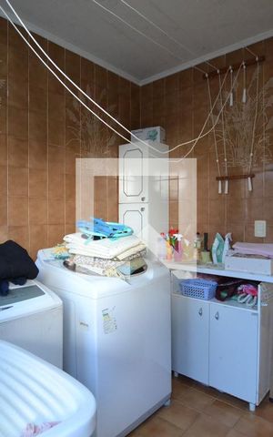 Casa à venda com 287m², 4 quartos e 2 vagasÁrea de Serviço