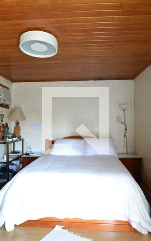 Casa à venda com 287m², 4 quartos e 2 vagasQuarto 3