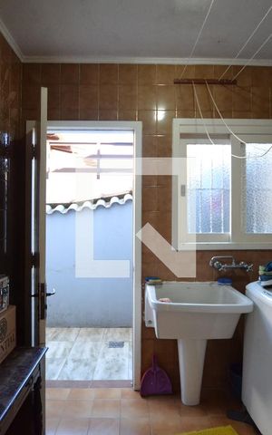 Casa à venda com 287m², 4 quartos e 2 vagasÁrea de Serviço