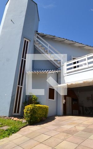 Casa à venda com 287m², 4 quartos e 2 vagasGaragem