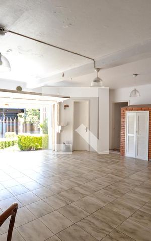 Casa à venda com 287m², 4 quartos e 2 vagasGaragem