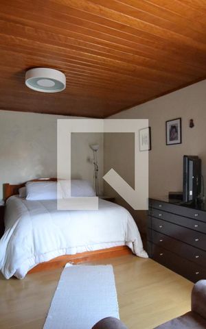 Casa à venda com 287m², 4 quartos e 2 vagasQuarto 3
