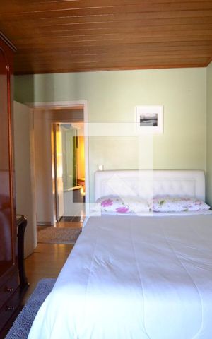 Casa à venda com 287m², 4 quartos e 2 vagasQuarto 1