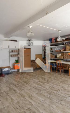 Casa à venda com 287m², 4 quartos e 2 vagasGaragem