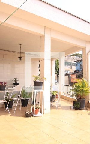 Casa à venda com 340m², 2 quartos e 2 vagasvaranda