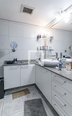 Apartamento à venda com 101m², 1 quarto e 1 vagaBanheiro da suíte