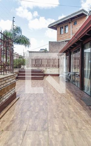 Apartamento à venda com 101m², 1 quarto e 1 vagaSacada da sala