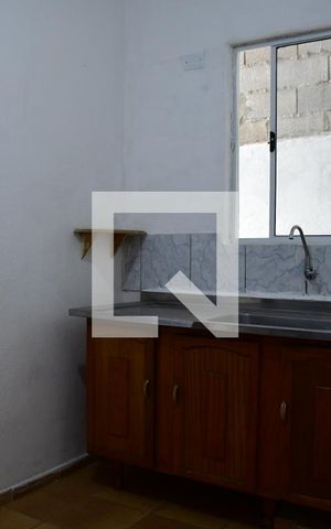Casa para alugar com 90m², 2 quartos e 1 vagaCozinha