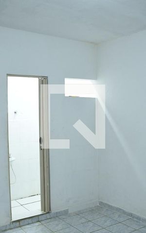 Casa para alugar com 90m², 2 quartos e 1 vagaSuíte