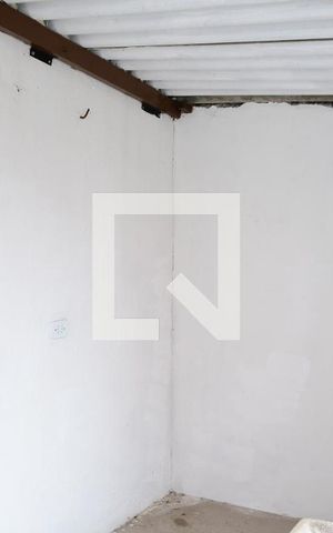 Casa para alugar com 90m², 2 quartos e 1 vagaÁrea de Serviço