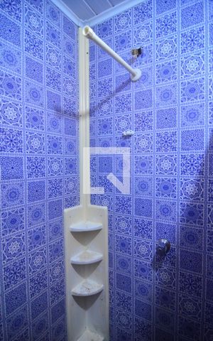 Casa à venda com 60m², 2 quartos e 2 vagasSuíte