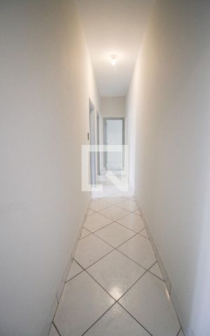Apartamento para alugar com 80m², 3 quartos e sem vagacorredor