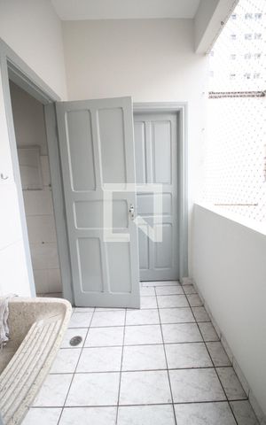 Apartamento para alugar com 80m², 3 quartos e sem vagaarea de serviço