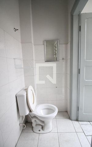 Apartamento para alugar com 80m², 3 quartos e sem vagabanheiro