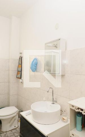 Apartamento para alugar com 80m², 3 quartos e sem vagaBanheiro